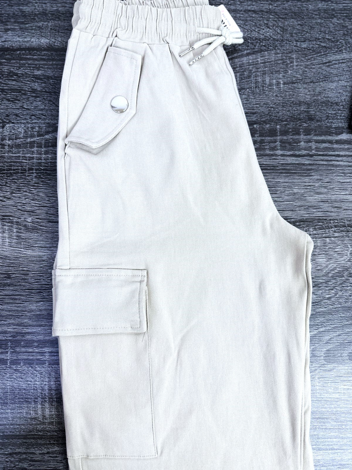 FlexiFit Women's Slim Cargo Pants - 4 na bulsa