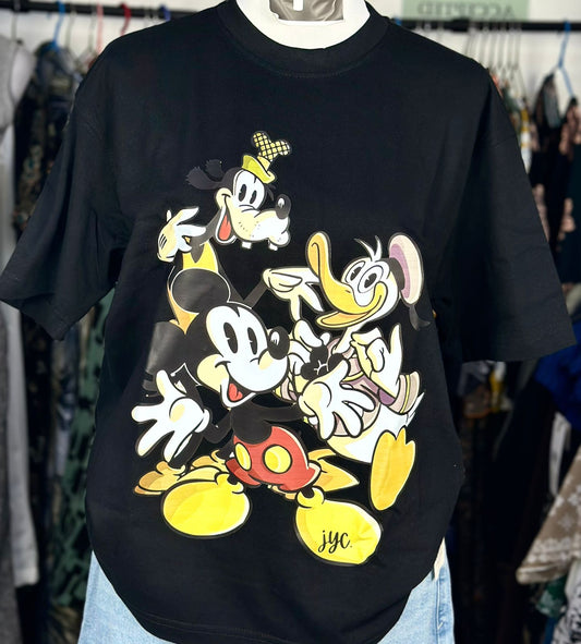 J26-Ladies Oversized Organic Cotton T-Shirt – Cartoon Squad Graphic