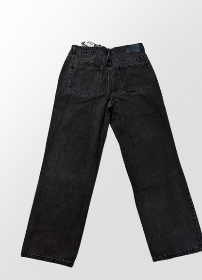 महिलाको चौडा खुट्टा भएको हाई-वेस्ट जिन्स प्यान्ट