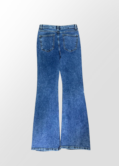 1050- Botton Flared Jeans - Ladies flared jeans