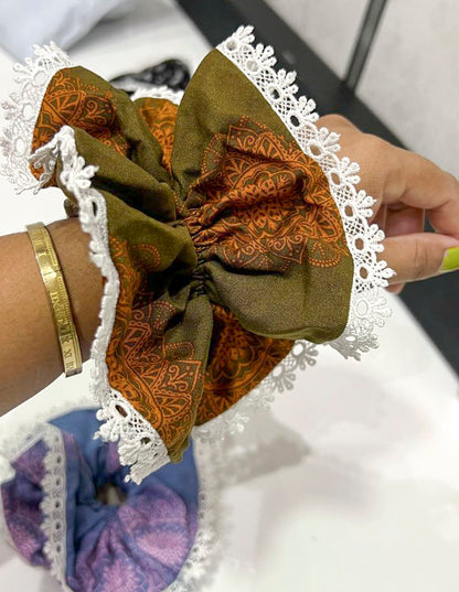 4405- Scrunchies- Head Band