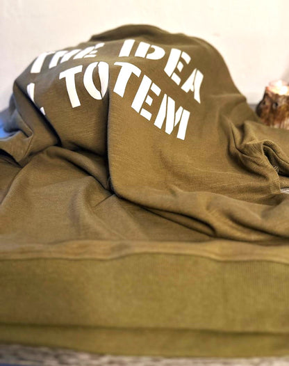 "लाइफ अन फेल आइल्याण्ड टुर" स्वेटशर्ट