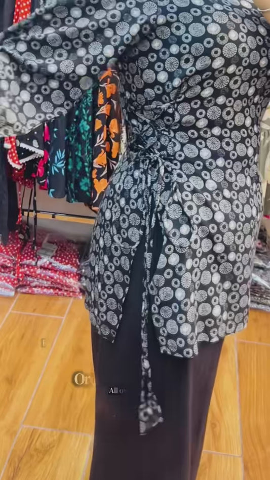 4358- Side Loop Kurthi Tops- Dot Print Kurthi Tops